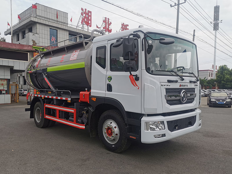 東風(fēng)D9   10方  吸污車(chē)