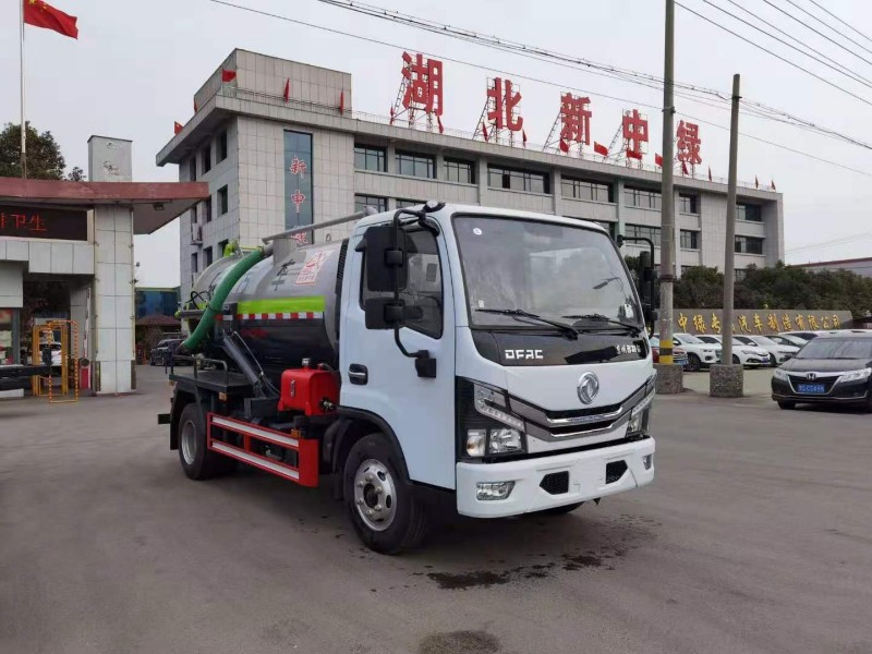 東風(fēng)D6    2方   吸污車(chē)